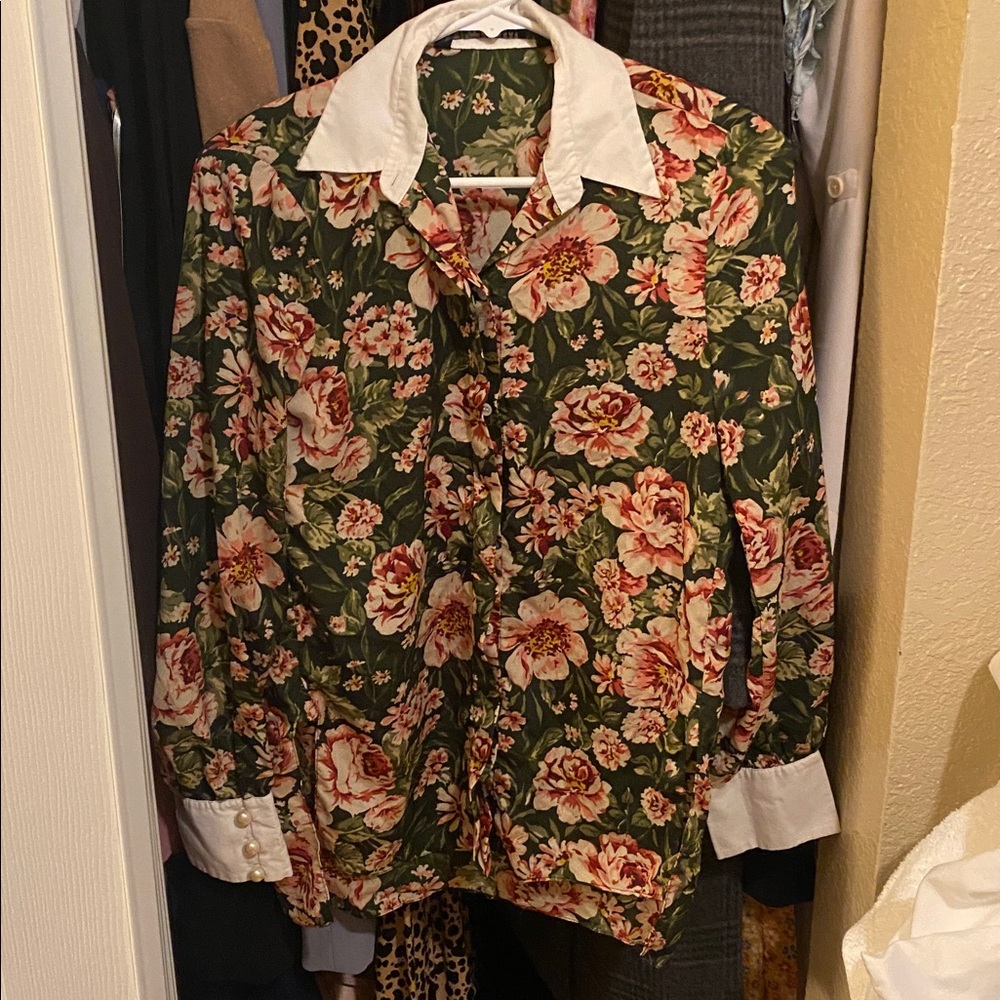 Zara Floral Blouse - Picture 3 of 15